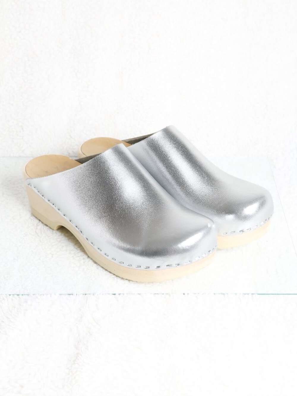 Rare Sven x Bryn Walker Silver Metallic Leather Clogs